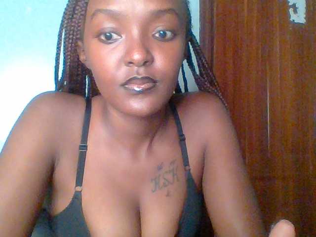 Sweet-spicydall live cam on BongaCams