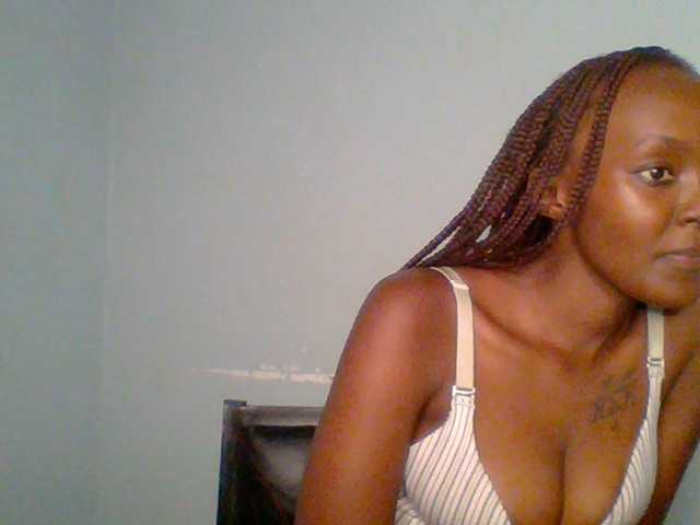Sweet-spicydall — live female cam