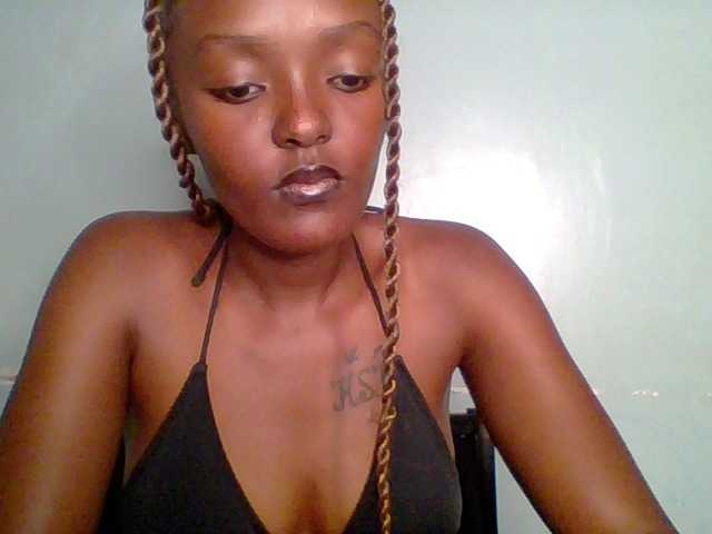 Sweet-spicydall live cam on BongaCams