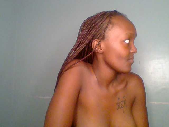Sweet-spicydall live cam on BongaCams