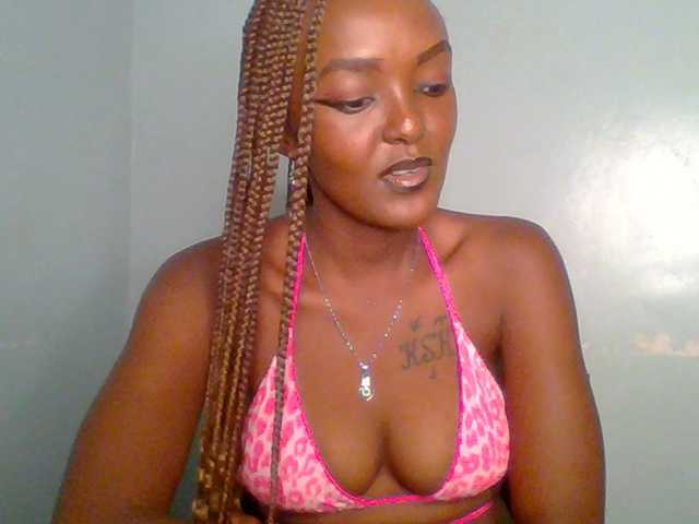 Sweet-spicydall live cam on BongaCams