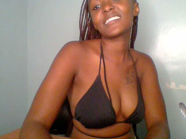 Sweet-spicydall live cam on BongaCams
