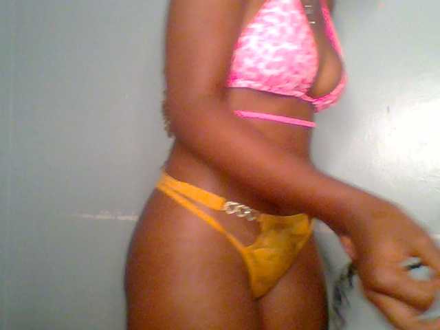 Sweet-spicydall live cam on BongaCams