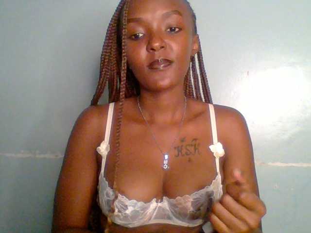 Sweet-spicydall live cam on BongaCams