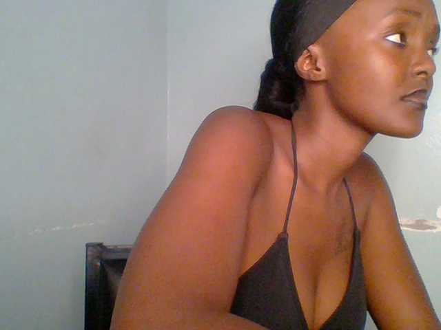 Sweet-spicydall live cam on BongaCams