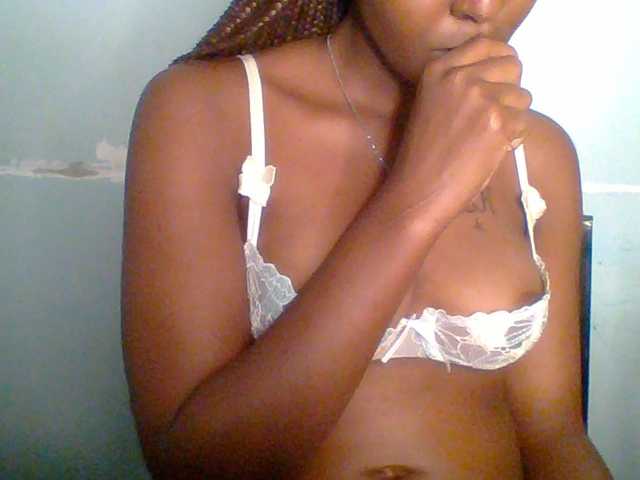 Sweet-spicydall live cam on BongaCams