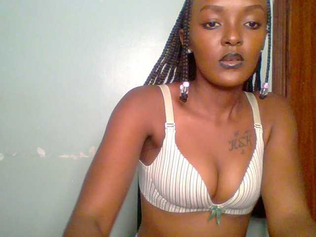 Sweet-spicydall live cam on BongaCams