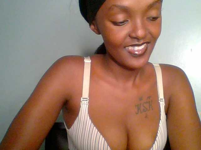 Sweet-spicydall live cam on BongaCams