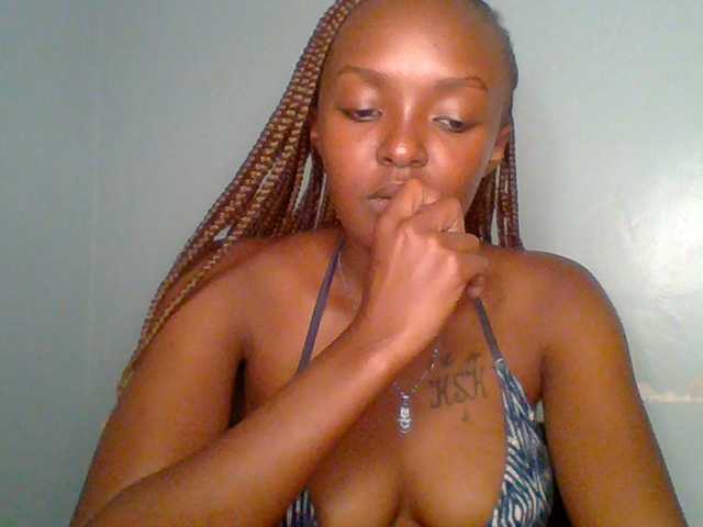 Sweet-spicydall live cam on BongaCams