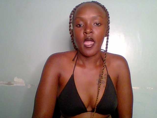 Sweet-spicydall live cam on BongaCams