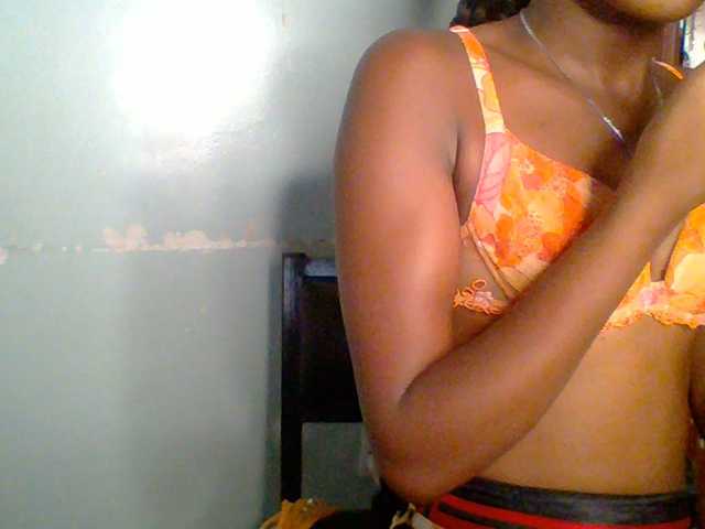 Sweet-spicydall live cam on BongaCams