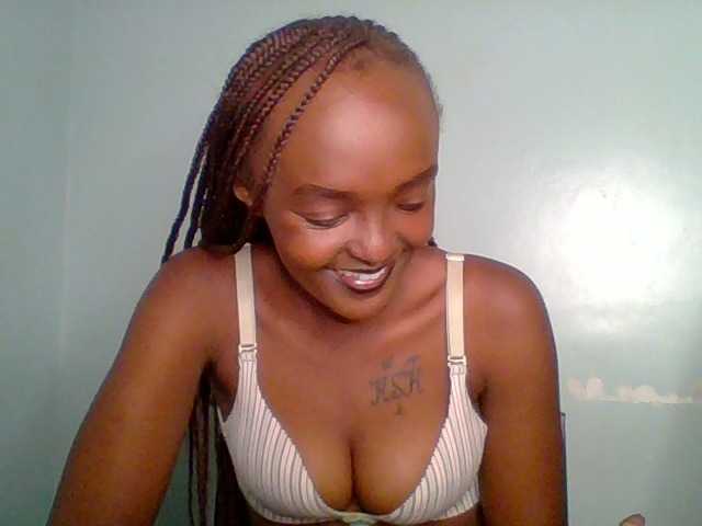 Sweet-spicydall live cam on BongaCams