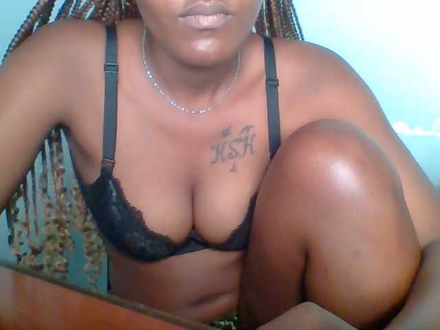 Sweet-spicydall live cam on BongaCams