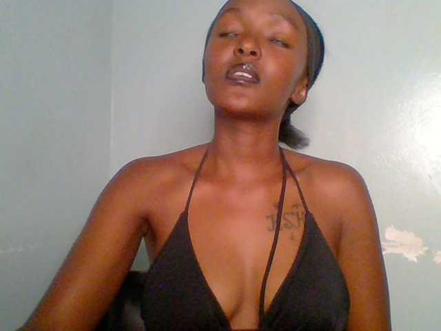 Sweet-spicydall live cam on BongaCams
