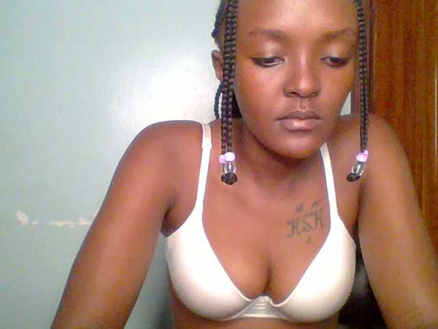Sweet-spicydall live cam on BongaCams