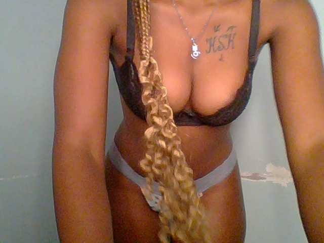 Sweet-spicydall live cam on BongaCams