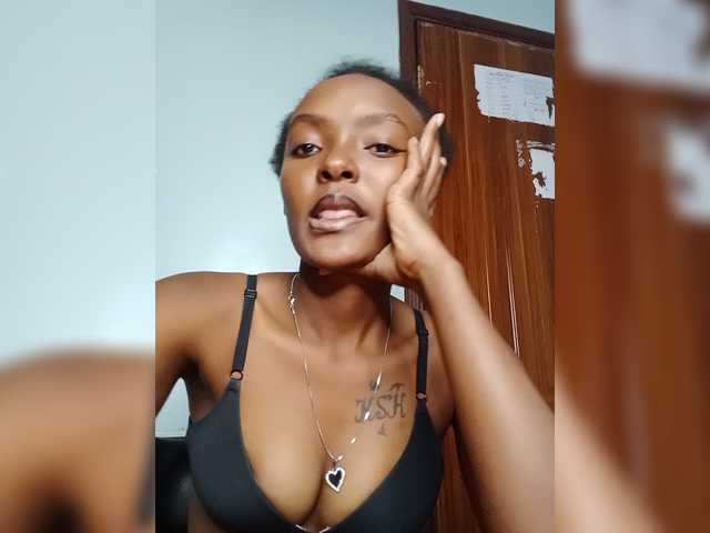Sweet-spicydall live cam on BongaCams
