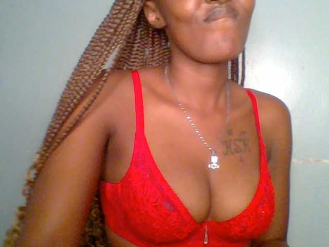Sweet-spicydall live cam on BongaCams