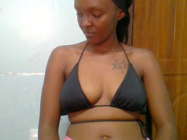 Sweet-spicydall live cam on BongaCams