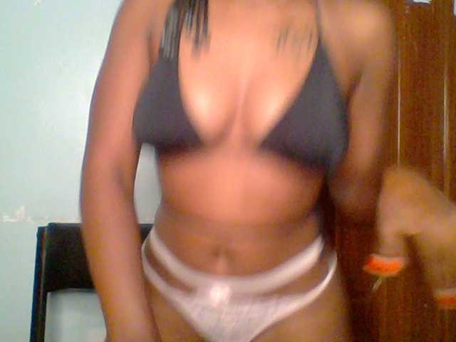 Sweet-spicydall live cam on BongaCams