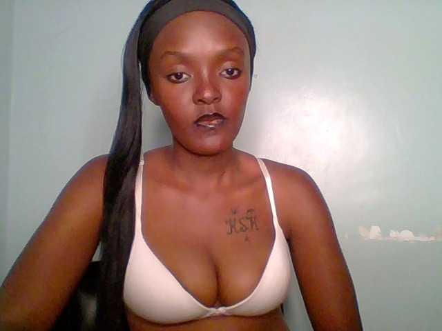 Sweet-spicydall live cam on BongaCams