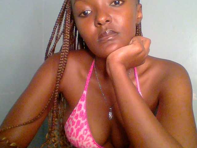 Sweet-spicydall live cam on BongaCams