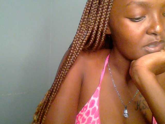 Sweet-spicydall live cam on BongaCams