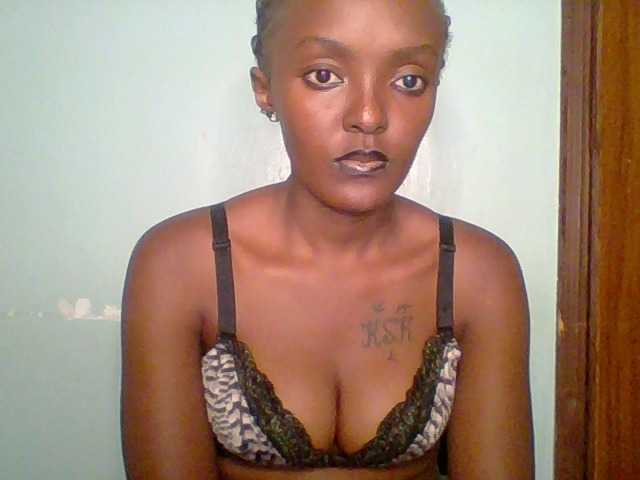 Sweet-spicydall live cam on BongaCams