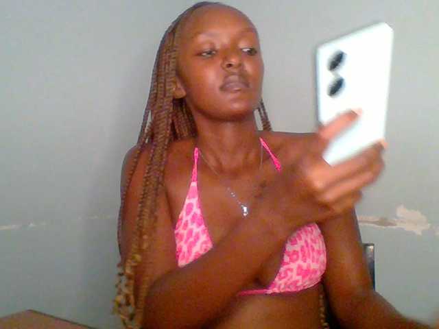 Sweet-spicydall live cam on BongaCams