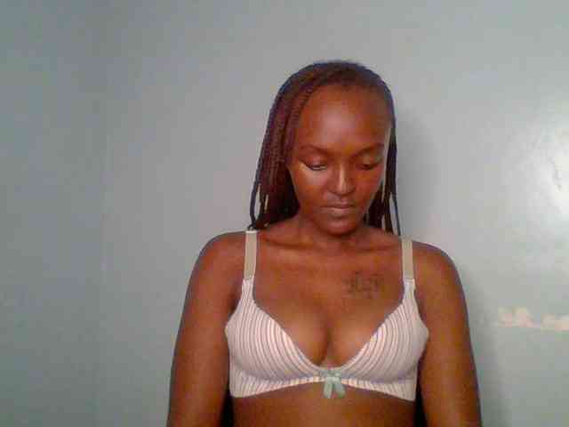 Sweet-spicydall webcam