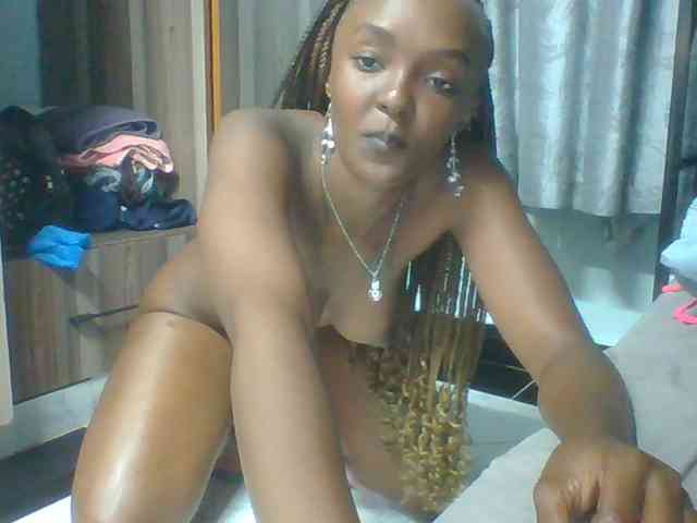 Sweet-spicydall webcam