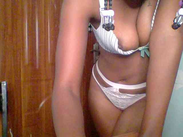 Sweet-spicydall webcam
