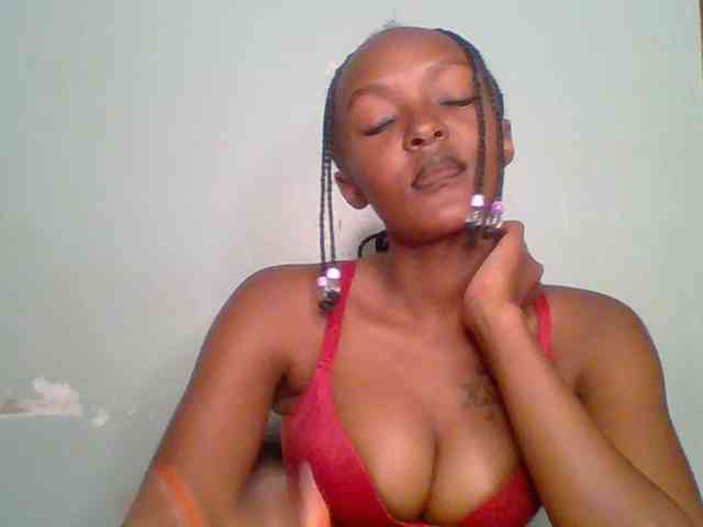 Sweet-spicydall webcam