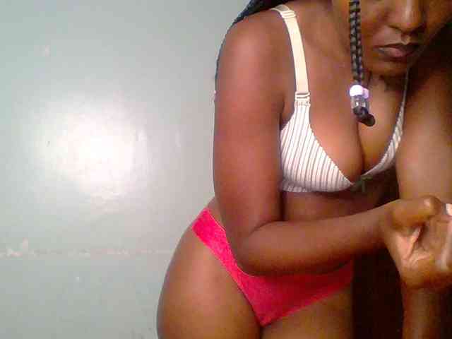Sweet-spicydall webcam