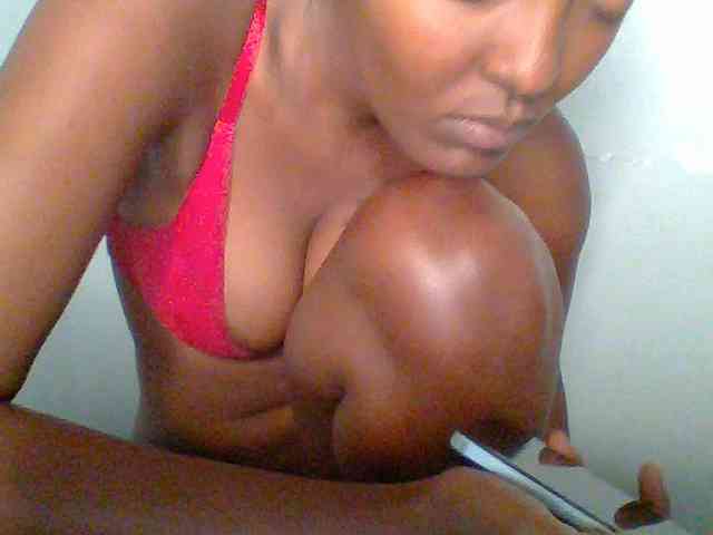 Sweet-spicydall webcam