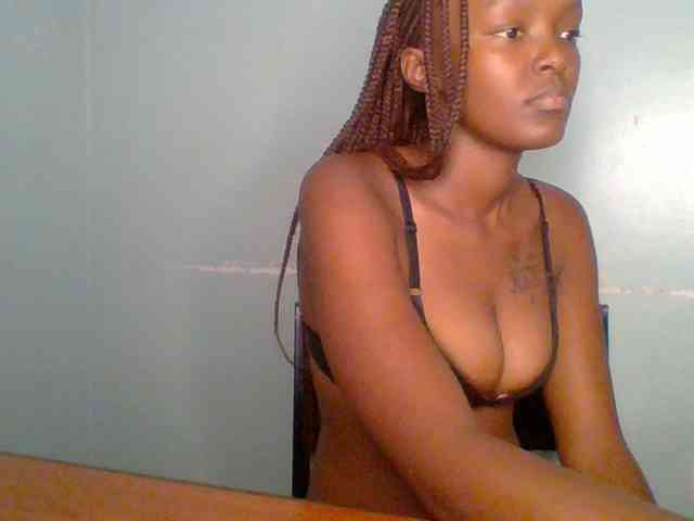 Sweet-spicydall webcam