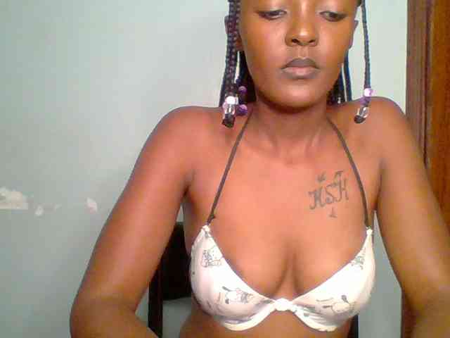 Sweet-spicydall webcam