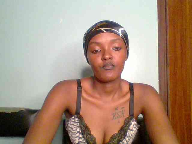 Model: Sweet-spicydall