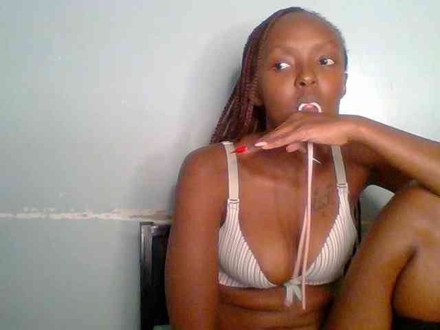 Sweet-spicydall webcam