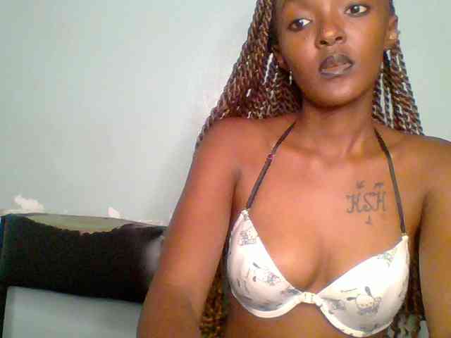 Sweet-spicydall webcam