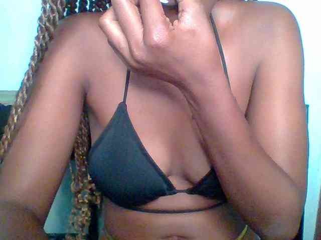 Sweet-spicydall webcam