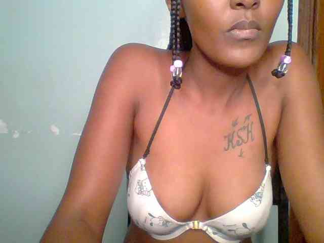 Sweet-spicydall webcam