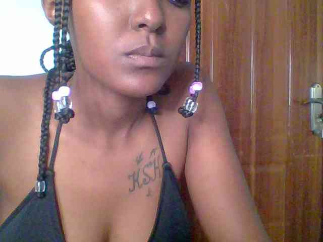 Sweet-spicydall webcam