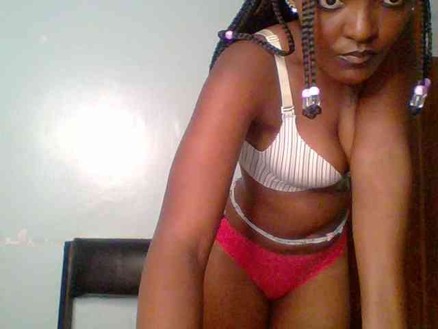 Sweet-spicydall webcam