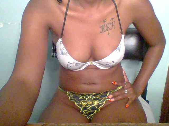 Sweet-spicydall webcam