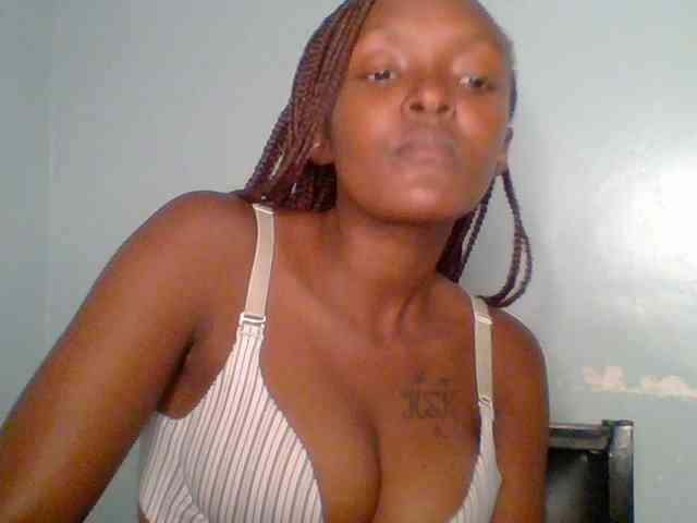 Sweet-spicydall webcam