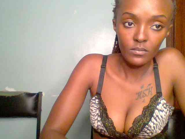 Sweet-spicydall webcam
