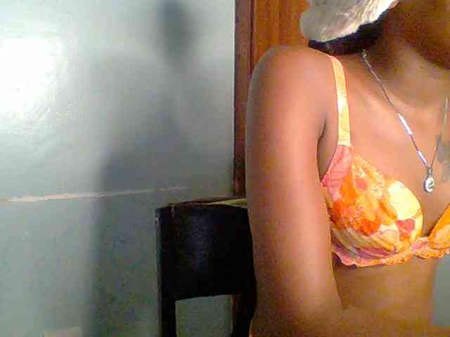 Sweet-spicydall webcam