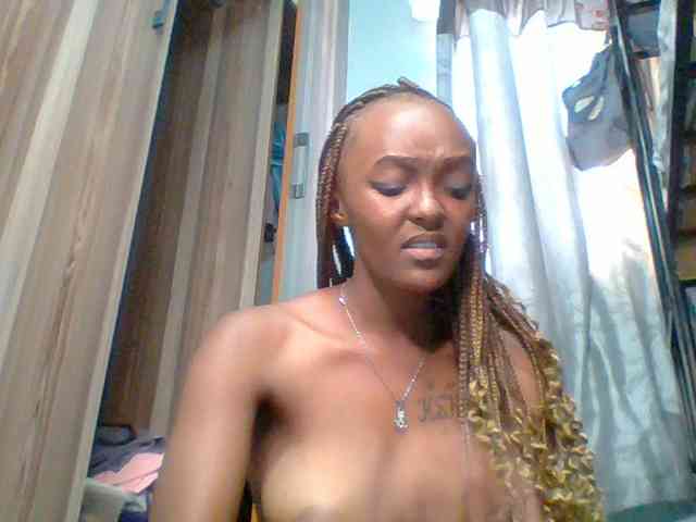 Sweet-spicydall webcam