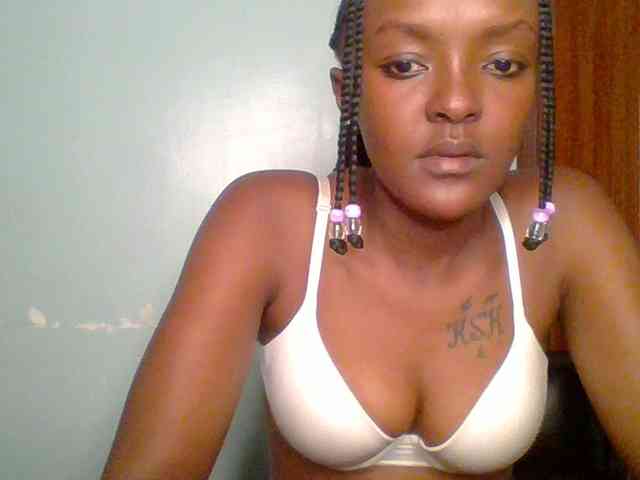 Sweet-spicydall webcam